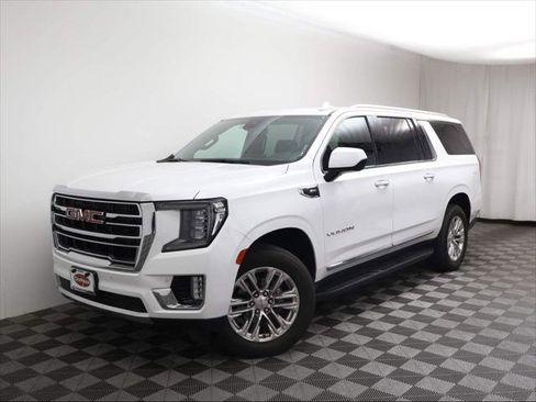 Certified 2024 GMC Yukon XL SLT AWD/4WD image 1