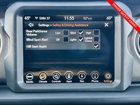 Used 2022 Jeep Wrangler Unlimited Sport image 9