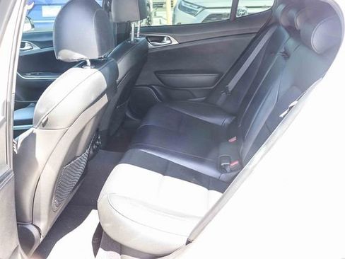 Used 2022 Kia Stinger GT1 RWD image 20