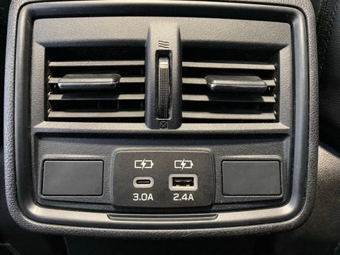 Used 2026 Subaru Forester Premium AWD/4WD image 14