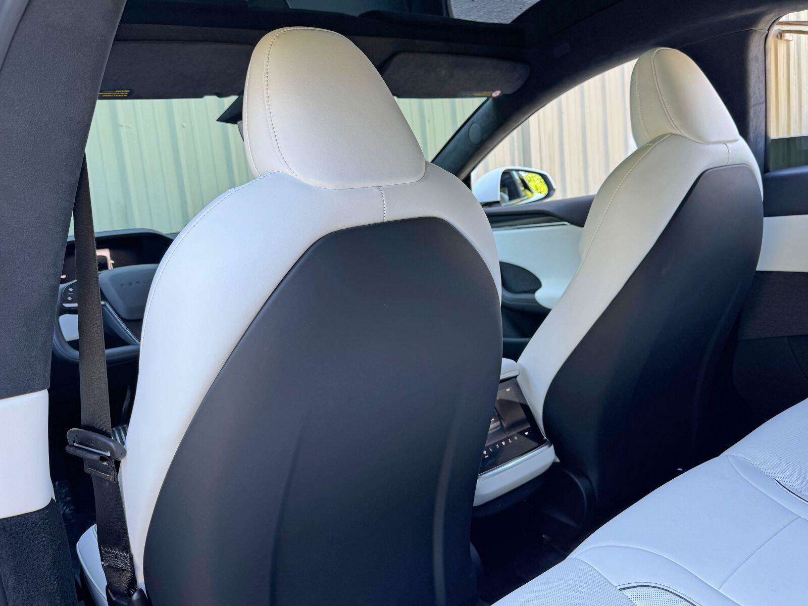 Used 2022 Tesla Model S Plaid AWD/4WD image 38