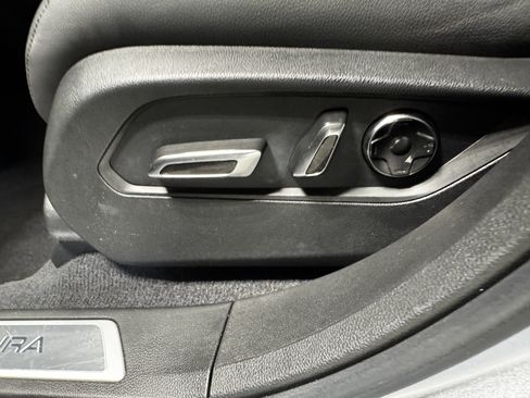 Certified 2023 Acura RDX AWD image 36