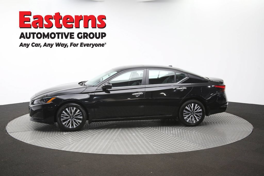 Used 2024 Nissan Altima 2.5 SV w/ SV Premium Package FWD image 60
