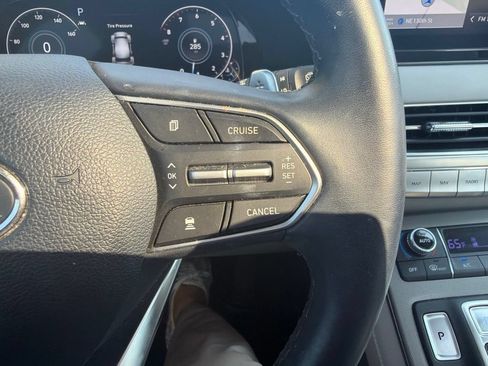 Used 2021 Hyundai Palisade Limited FWD image 17