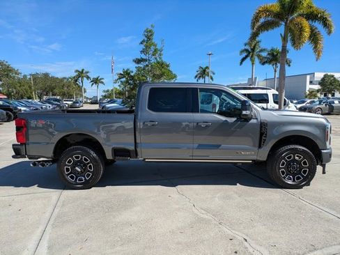 Certified 2025 Ford F350 Platinum image 3