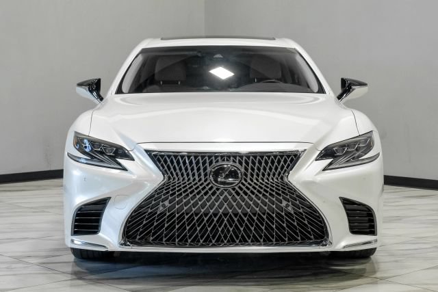 Used 2018 Lexus LS 500 w/ Accessory Package (Z1) RWD image 9