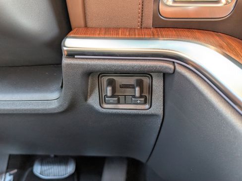 New 2025 Ford Expedition Max King Ranch image 25