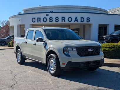 New 2025 Ford Maverick XL w/ Equipment Group 102A