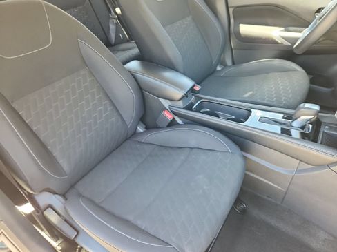 Used 2023 Nissan Kicks SV FWD image 15
