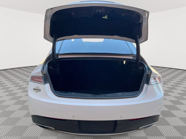 Used 2017 Lincoln MKZ Reserve FWD image 32