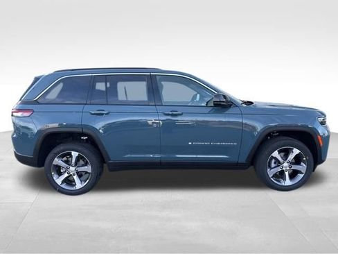 New 2026 Jeep Grand Cherokee Limited image 8