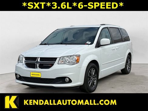 Used 2017 Dodge Grand Caravan SXT image 1