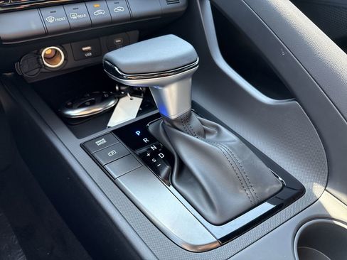 New 2025 Hyundai Elantra Sport w/ Cargo Package image 21