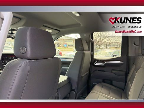 New 2026 GMC Sierra 1500 Elevation image 37