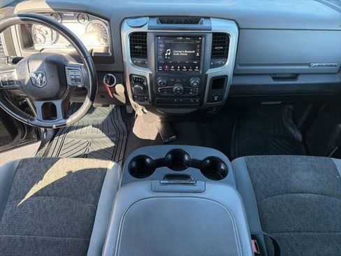 Used 2019 RAM 1500 Big Horn image 25