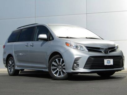 Used 2020 Toyota Sienna XLE