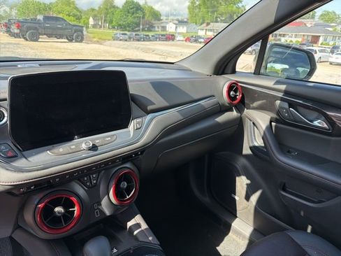 Used 2024 Chevrolet Blazer RS w/ Driver Confidence II Package FWD image 16