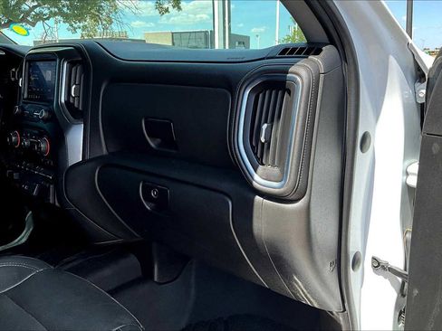 Used 2021 Chevrolet Silverado 2500 LTZ image 18