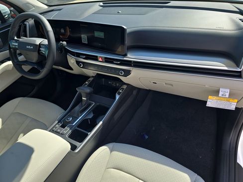 New 2026 Kia Sorento S w/ S Panoramic Sunroof Package FWD image 11