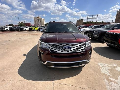 Used 2019 Ford Explorer Platinum AWD/4WD image 10