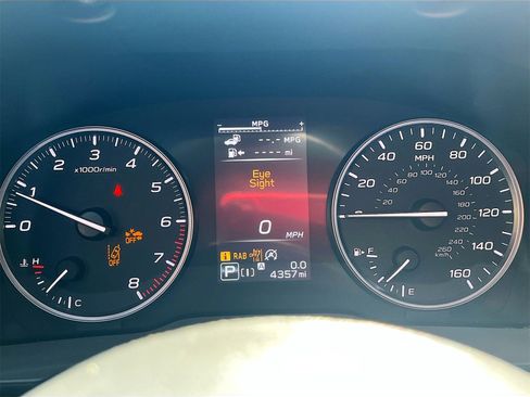 Used 2024 Subaru Crosstrek 2.5i Limited w/ Popular Package #4A image 12