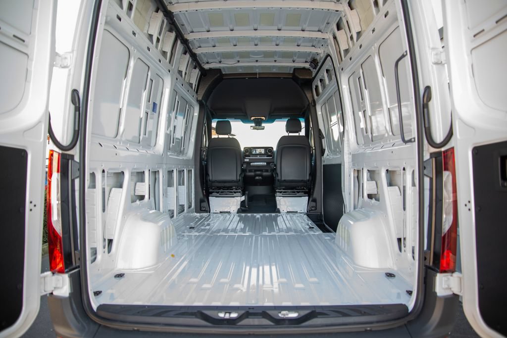 New 2026 Mercedes-Benz Sprinter 2500 image 21