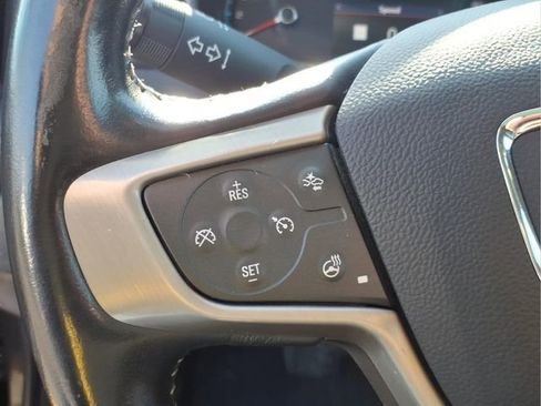 Used 2019 GMC Canyon Denali image 15