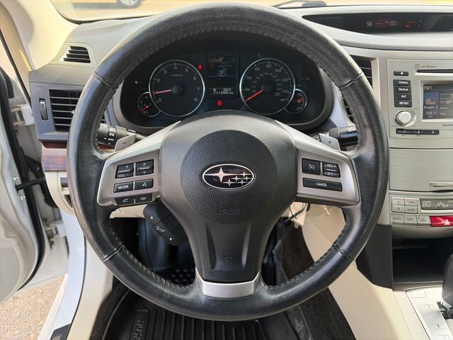 Used 2014 Subaru Legacy 2.5i Limited AWD/4WD image 27