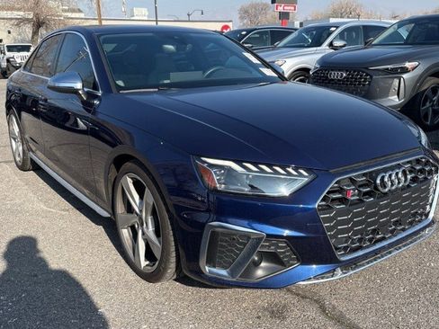 Used 2023 Audi S4 Premium w/ Convenience Package image 7