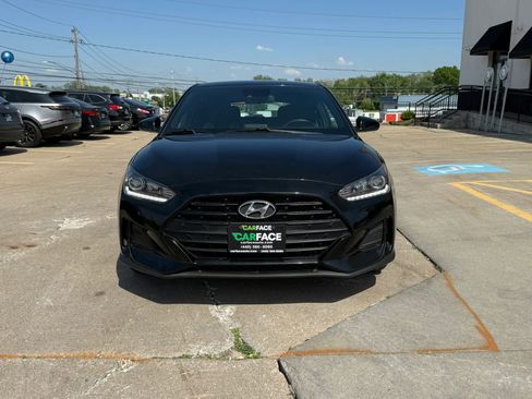 Used 2019 Hyundai Veloster 2.0 FWD image 4