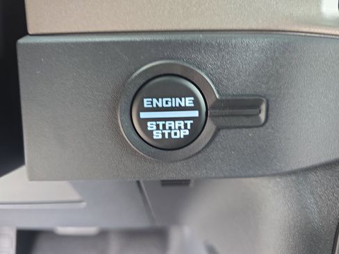 New 2026 Ford Bronco Outer Banks AWD/4WD image 19