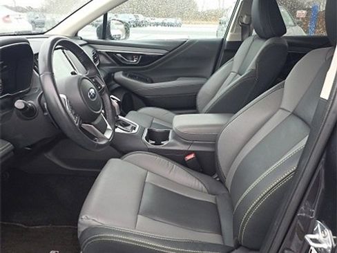 Used 2023 Subaru Outback Onyx Edition image 9