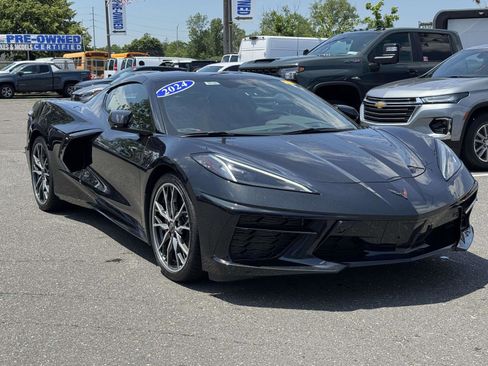 Used 2024 Chevrolet Corvette Stingray Preferred Cpe w/ Battery Protection Package RWD image 2