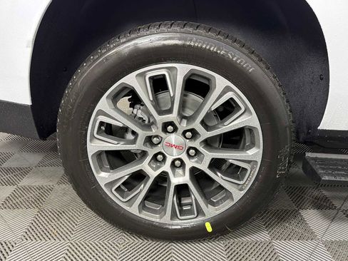 New 2026 GMC Yukon XL Denali w/ Sun & Power Step Package image 18