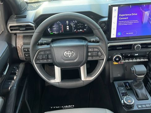 Used 2024 Toyota Tacoma 4x4 Double Cab Hybrid image 12
