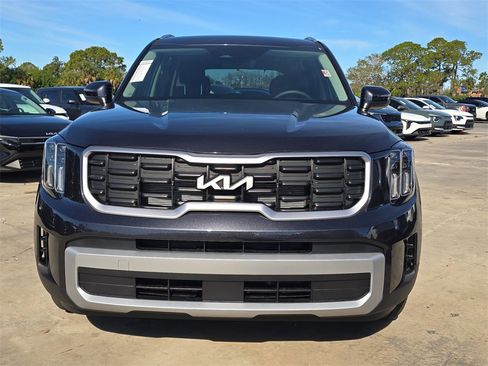 New 2025 Kia Telluride S image 3