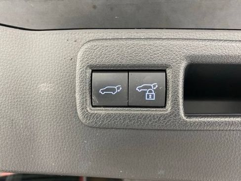 Used 2021 Toyota Venza Limited w/ Advanced Technology Package AWD/4WD image 44