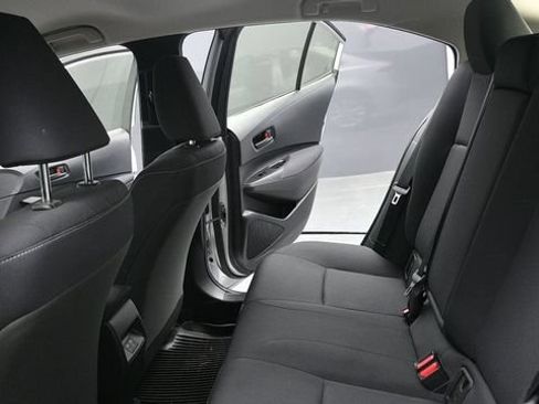 Used 2024 Toyota Corolla LE w/ LE Convenience Package FWD image 18
