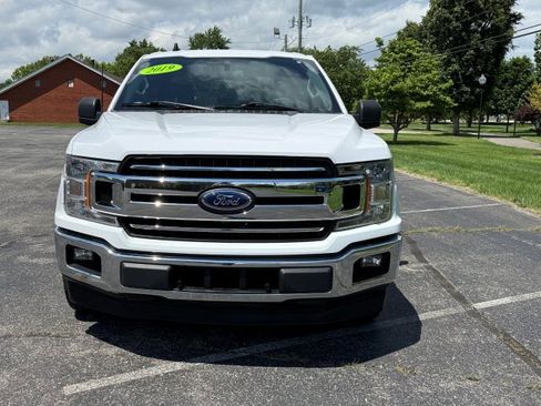 Used 2019 Ford F150 XLT image 2