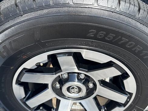 Used 2024 Toyota 4Runner TRD Off-Road image 10