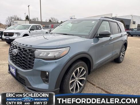New 2026 Ford Explorer ST-Line image 1