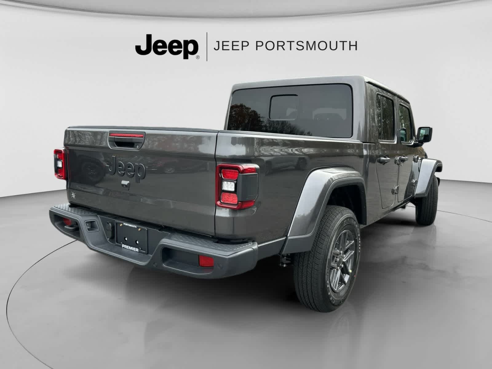 New 2026 Jeep Gladiator Sport AWD/4WD image 7