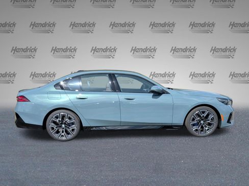New 2027 BMW 540i xDrive w/ M Sport Package AWD/4WD image 10