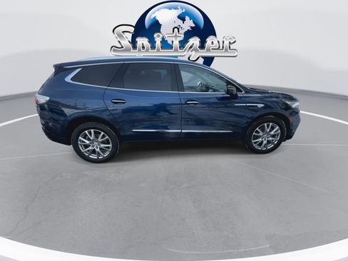 Used 2023 Buick Enclave Essence w/ Experience Buick Package image 10
