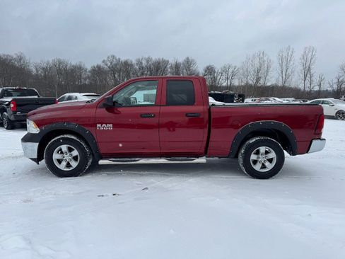 Used 2013 RAM 1500 ST w/ SXT Appearance Group image 2