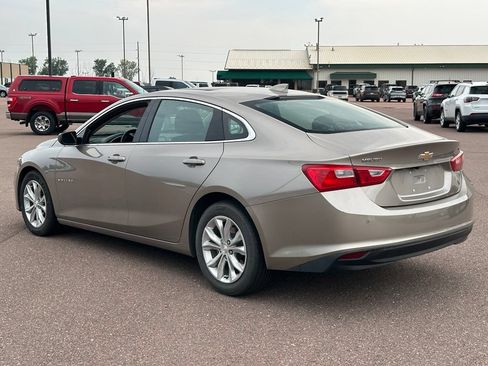 Used 2024 Chevrolet Malibu LT FWD image 5