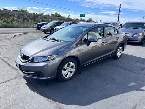Used 2015 Honda Civic LX image 2
