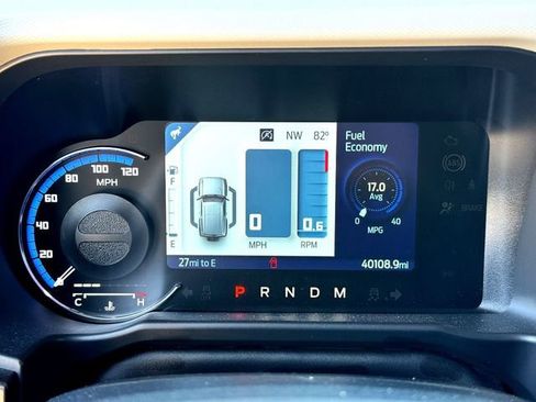 Used 2022 Ford Bronco Badlands image 15