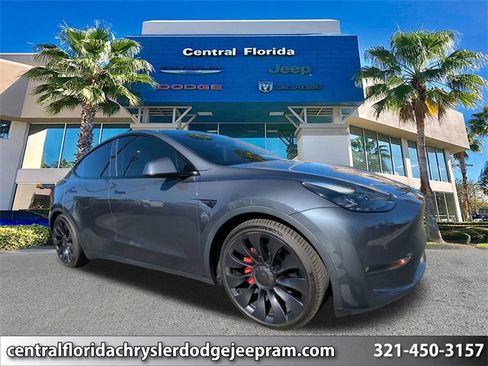 Used 2022 Tesla Model Y Performance image 1