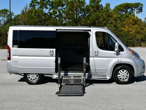 Used 2017 RAM ProMaster 1500 w/ Premium Appearance Group image 9